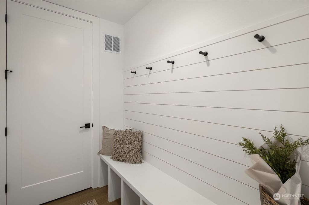 Photo of 8235 122nd Avenue NE, Kirkland, WA 98033 (MLS # 2324670)