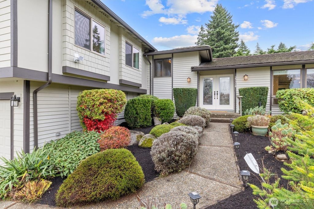 Photo of 29318 9th Place S, Federal Way, WA 98003 (MLS # 2456495)