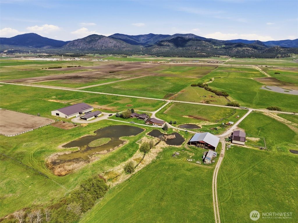 Photo of 2536 Heine Rd RD, Chewelah, WA 99109 (MLS # 2519657)