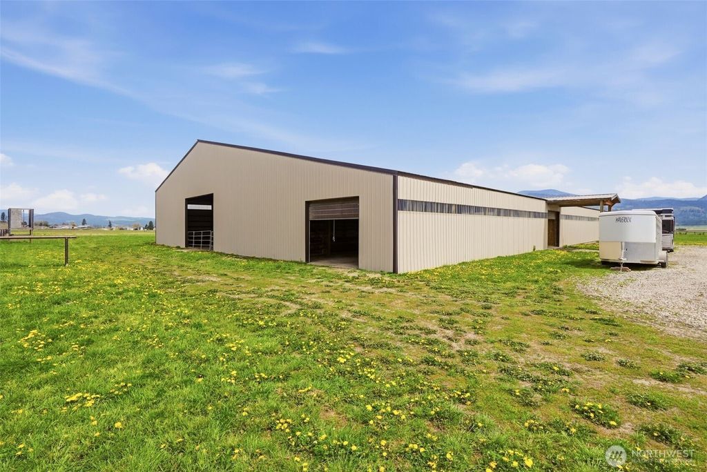 Photo of 2536 Heine Rd RD, Chewelah, WA 99109 (MLS # 2519657)