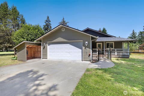 Photo of 16740 Port Orford Boulevard SE, Yelm, WA 98597 (MLS # 2533167)