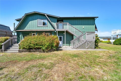 Photo of 21 McCullough Road, Copalis Beach, WA 98535 (MLS # 2536634)