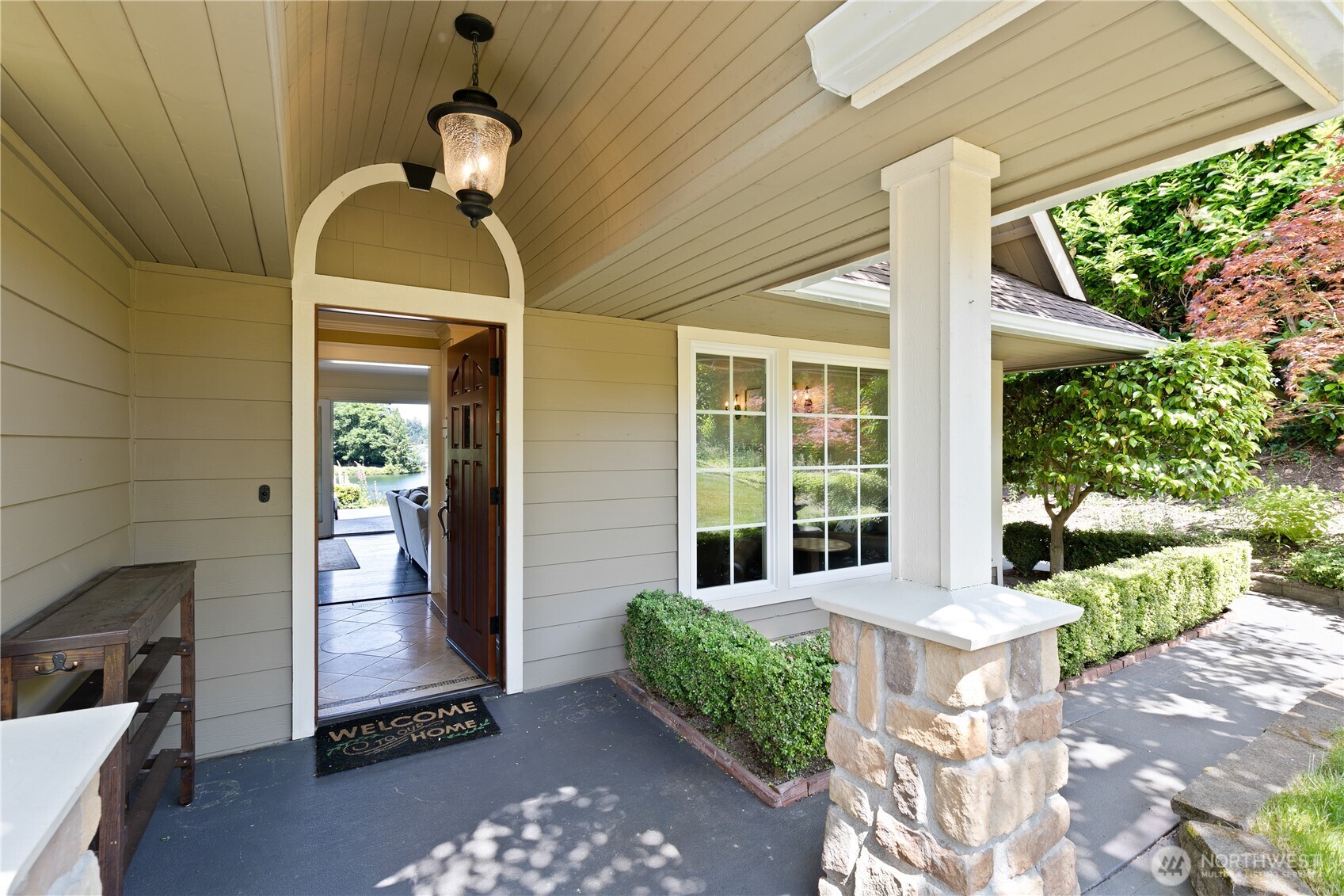 10841 Evergreen Terrace SW