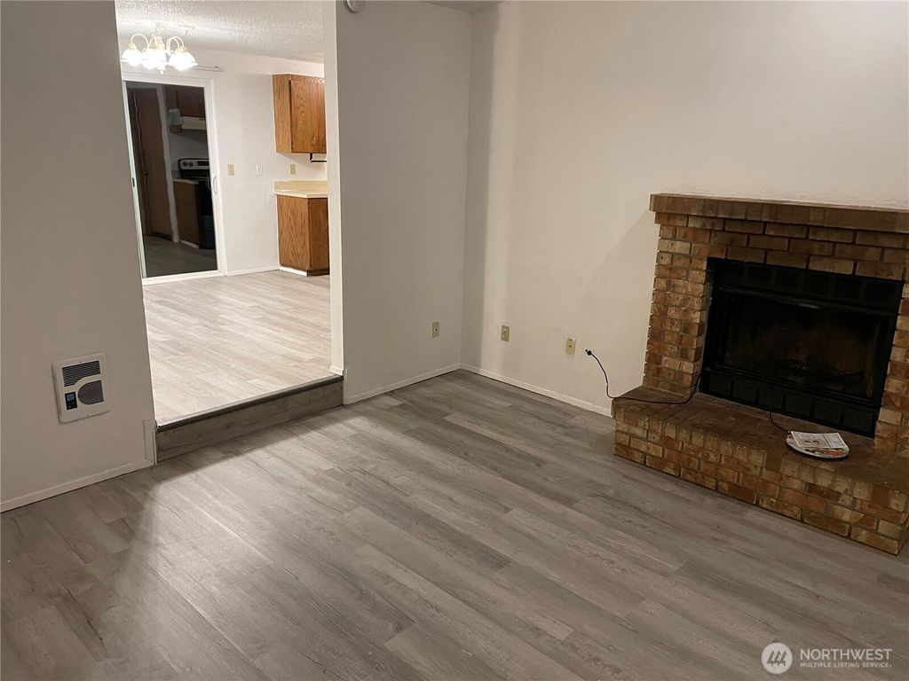 Photo of 11209 89th ave Court E, Puyallup, WA 98373 (MLS # 2479788)