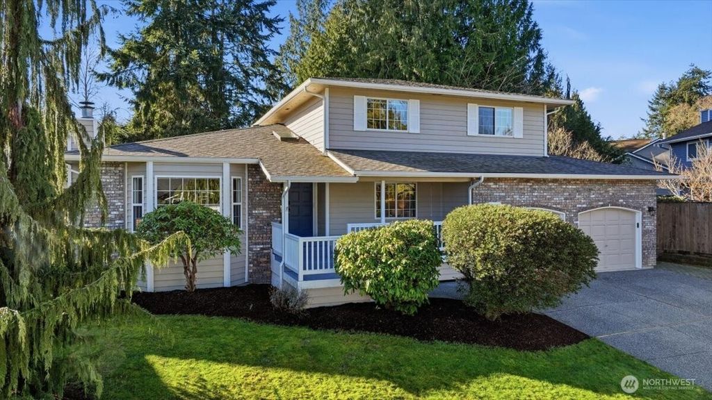 Photo of 10922 39th Drive SE, Everett, WA 98208 (MLS # 2479012)