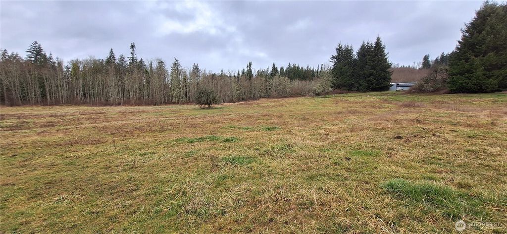 Photo of 0 State Route 122, Silver Creek, WA 98585 (MLS # 2492758)