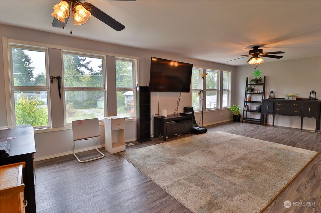 Photo of 11234 3rd Avenue S, Seattle, WA 98168 (MLS # 2292322)