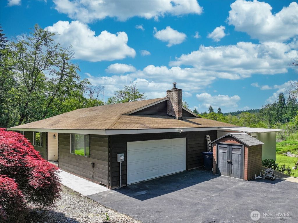 Photo of 36525 11th Pl Pl S, Federal Way, WA 98003 (MLS # 2386967)