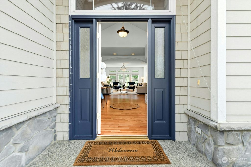 Photo of 8405 Smugglers Cove Lane SW, Mukilteo, WA 98275 (MLS # 2325855)