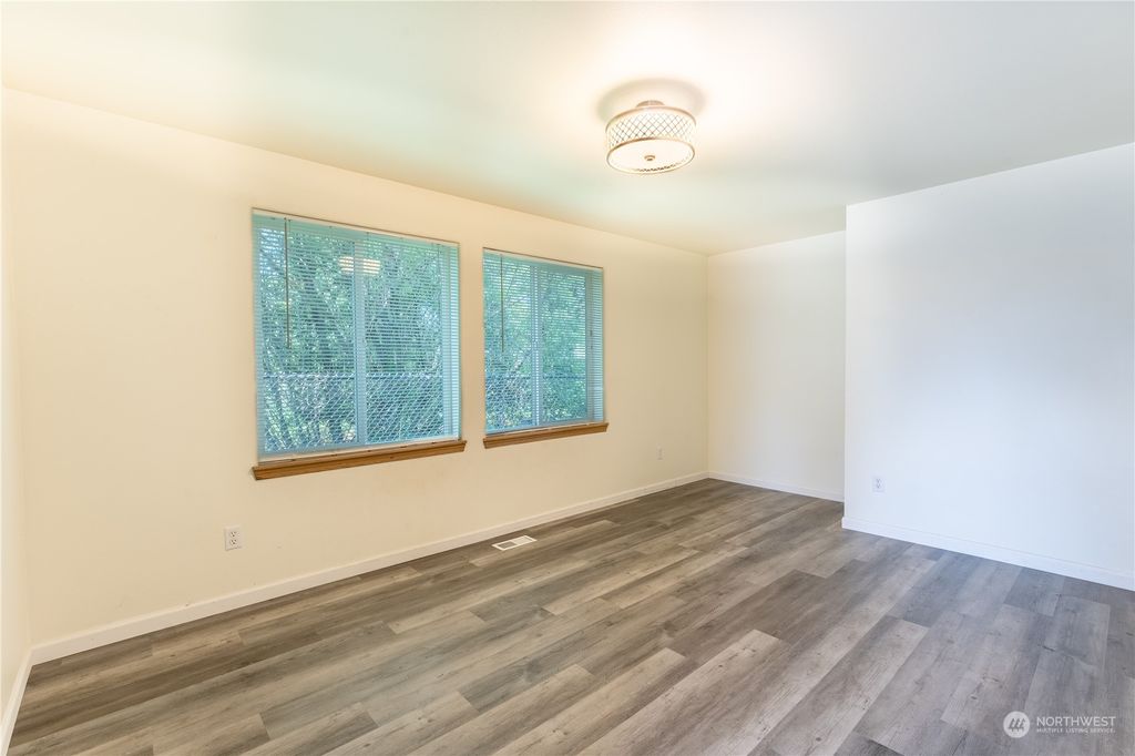 Photo of 155 Aspen Lane N, Pacific, WA 98047 (MLS # 2063553)