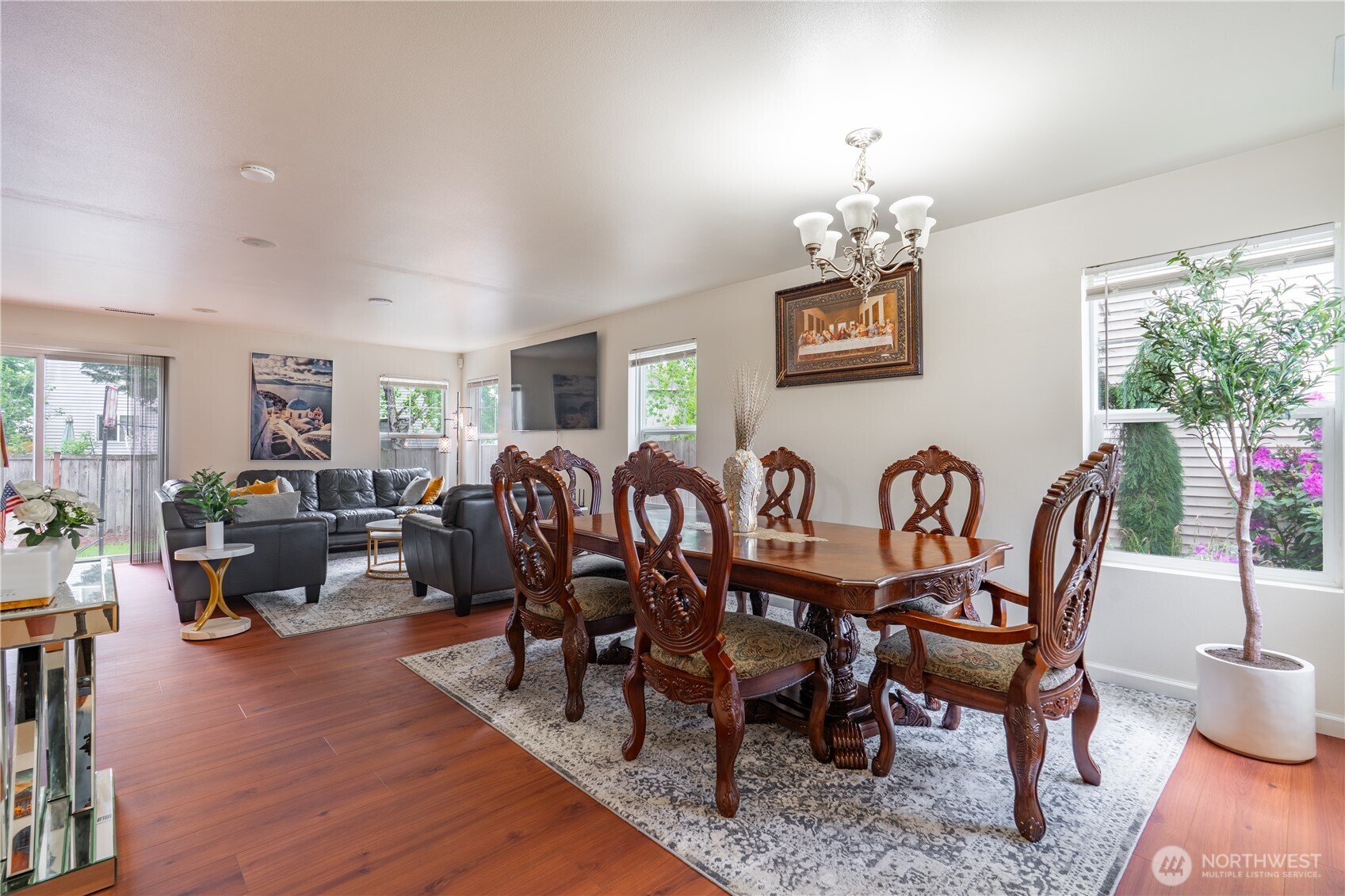 9316 COUNTRY HOLLOW Drive E