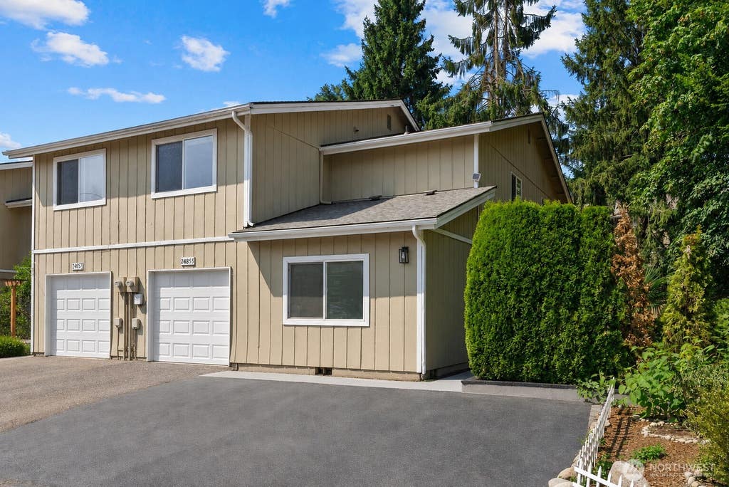 Photo of 24855 145th Lane SE, Kent, WA 98042 (MLS # 2561210)