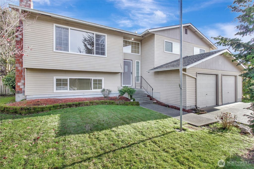 Photo of 9805 62nd Drive NE, Marysville, WA 98270 (MLS # 2456480)