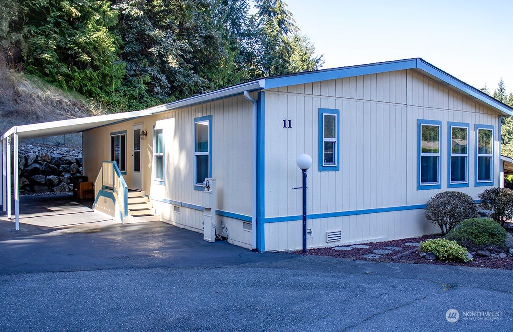 Photo of 5810 Fleming Street #11, Everett, WA 98203 (MLS # 2295878)