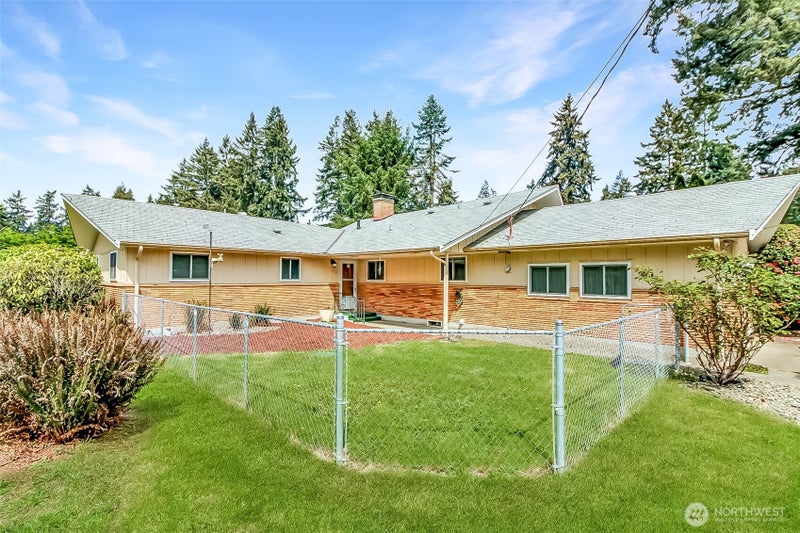 327 Logger Court SE