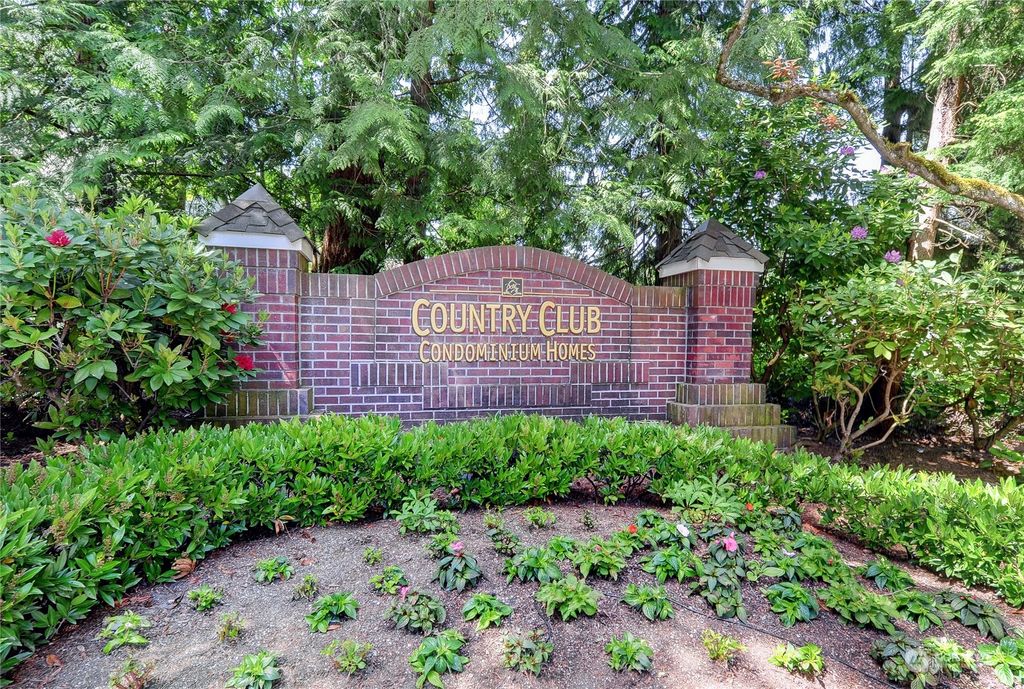 Photo of 15433 Country Club Drive #E302, Mill Creek, WA 98012 (MLS # 2246980)