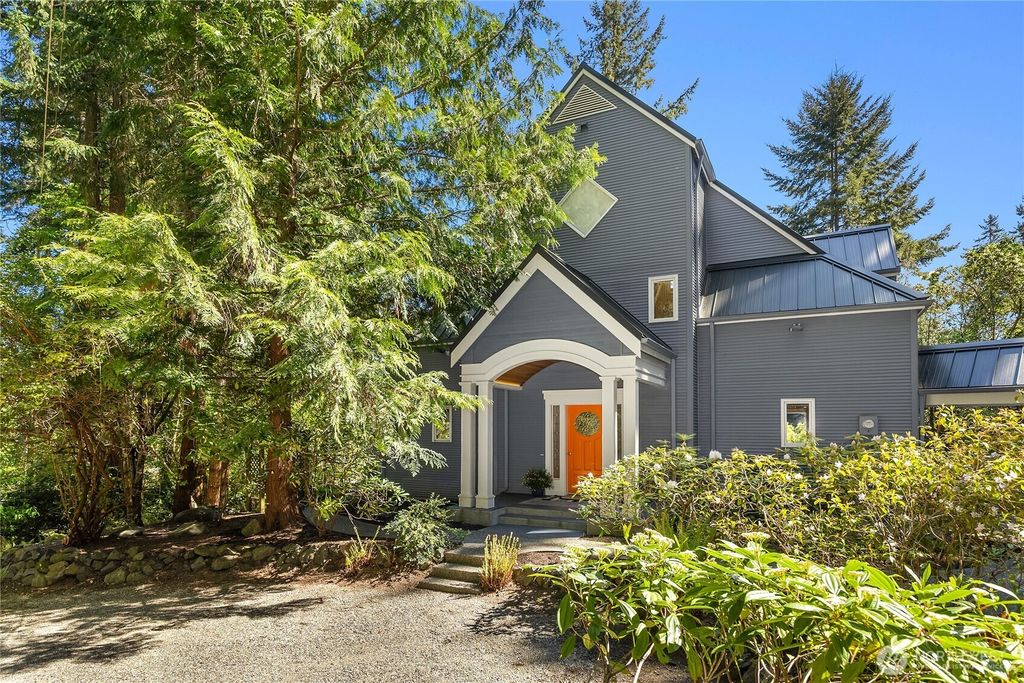 Photo of 6420 NE Tara Lane, Bainbridge Island, WA 98110 (MLS # 2512280)
