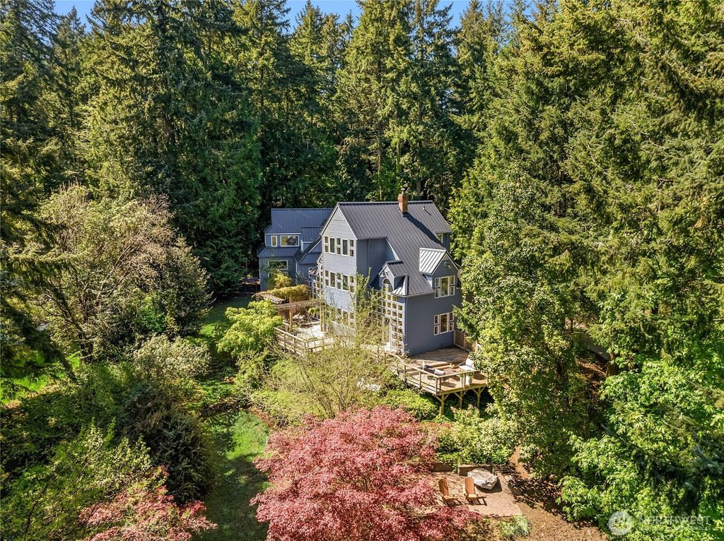 Photo of 6420 NE Tara Lane, Bainbridge Island, WA 98110 (MLS # 2512280)