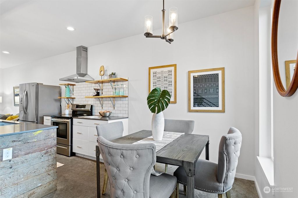 Photo of 6637 Carleton Avenue S #C, Seattle, WA 98108 (MLS # 2101885)