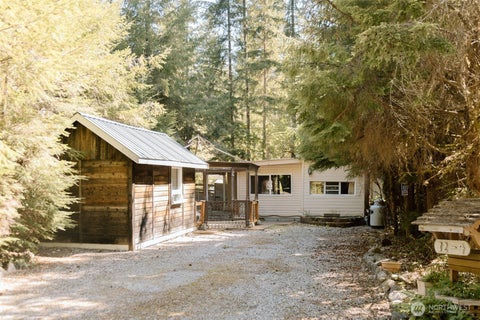 Photo of 32 4 Branch Circle, Deming, WA 98244 (MLS # 2520706)