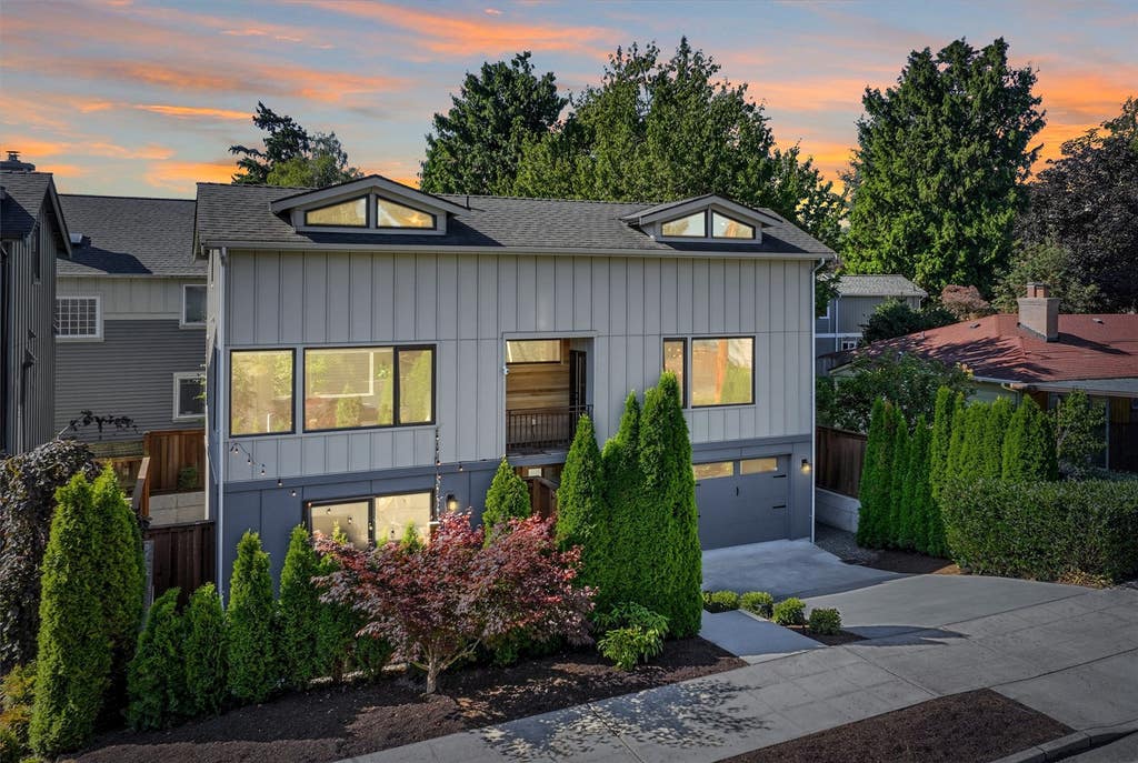 Photo of 2415 NE 77th Street, Seattle, WA 98115 (MLS # 2568431)
