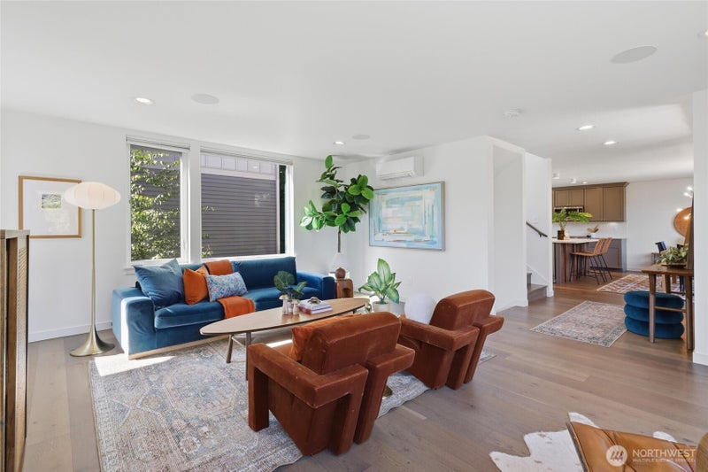 2415 NE 77th Street