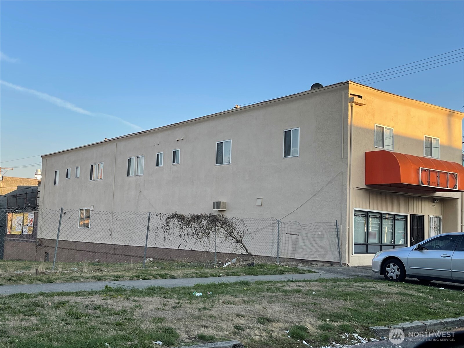 3737 Yakima Avenue