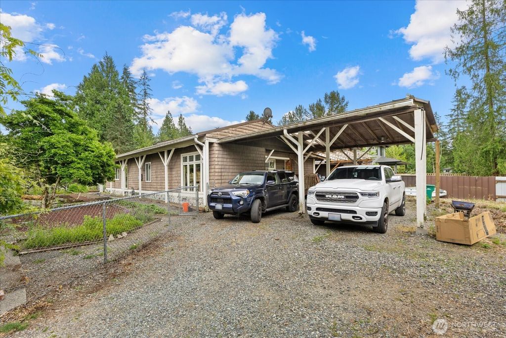 Photo of 10024 228th Pl SE PL, Woodinville, WA 98077 (MLS # 2533157)
