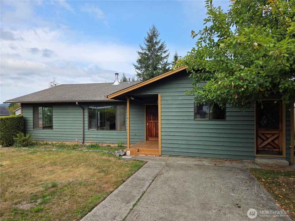 Photo of 26920 NE Stewart Street, Duvall, WA 98019 (MLS # 2584853)