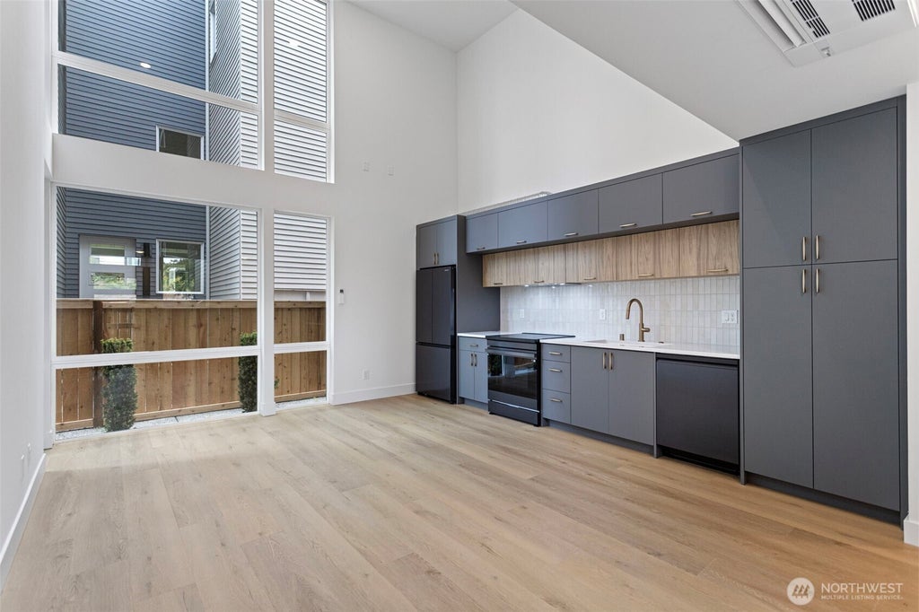 Photo of 6318 41st Avenue SW #4, Seattle, WA 98136 (MLS # 2578335)