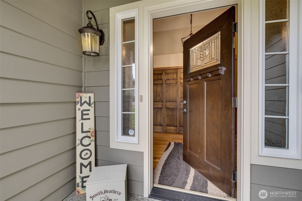 Photo of 10924 25th Street SE, Lake Stevens, WA 98258 (MLS # 2342967)