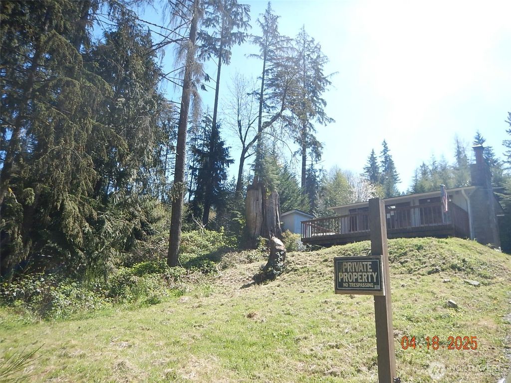 Photo of 19632 Canyon Drive, Granite Falls, WA 98252 (MLS # 2365263)