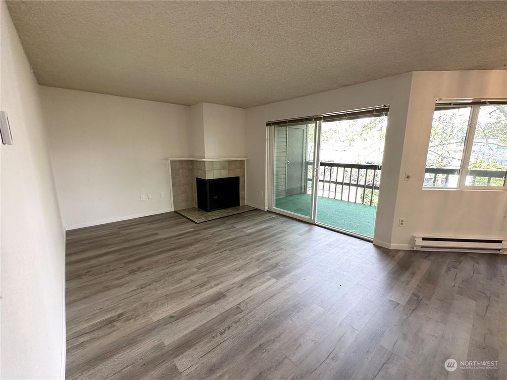 Photo of 14620 NE 35th Street #205, Bellevue, WA 98007 (MLS # 2178089)