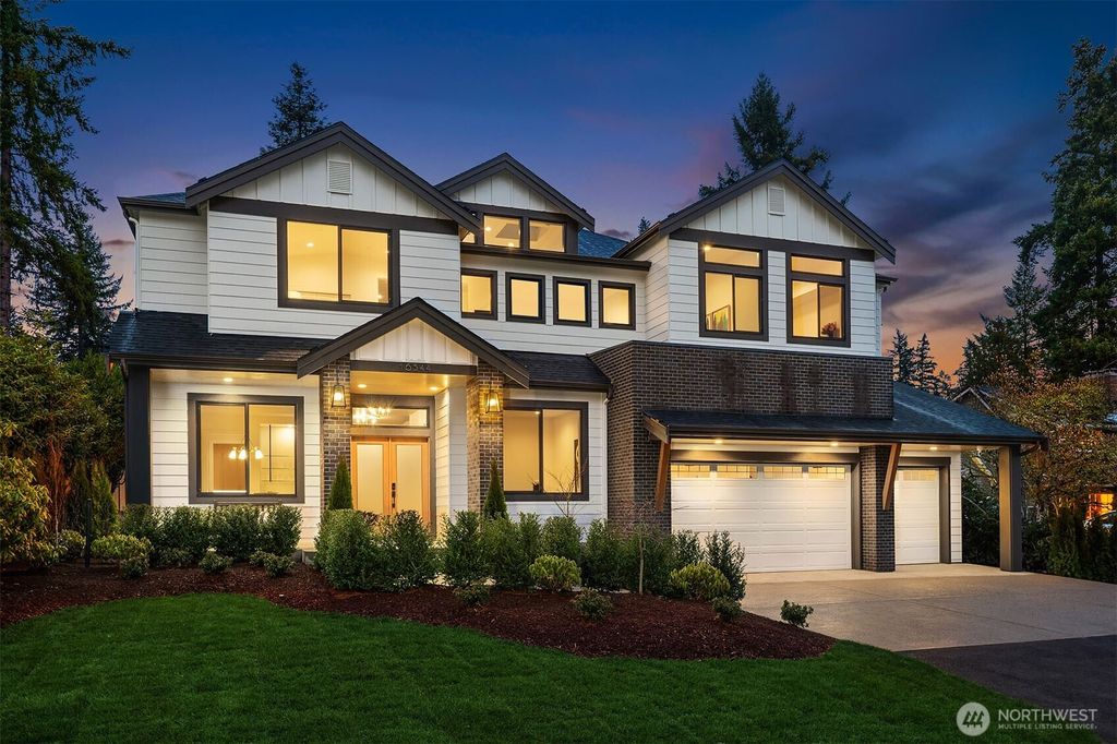 Photo of 16544 SE 28th Street, Bellevue, WA 98008 (MLS # 2487819)