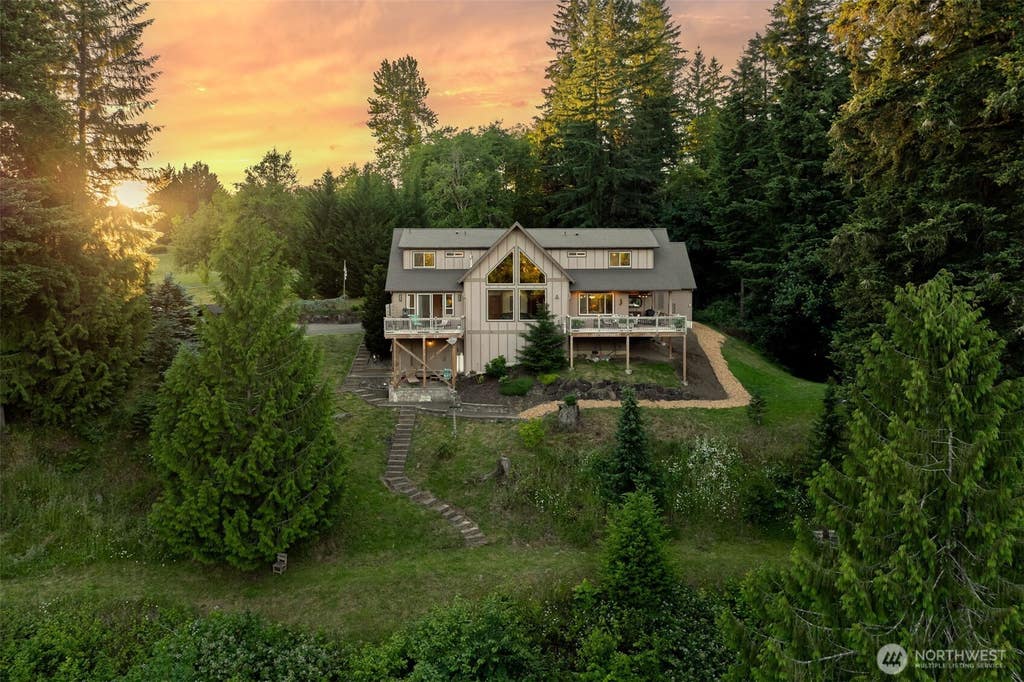 Photo of 195 Patriot Road, Woodland, WA 98674 (MLS # 2536539)