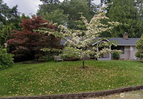 Photo of 7020 NE 134th Street, Kirkland, WA 98034 (MLS # 2444100)