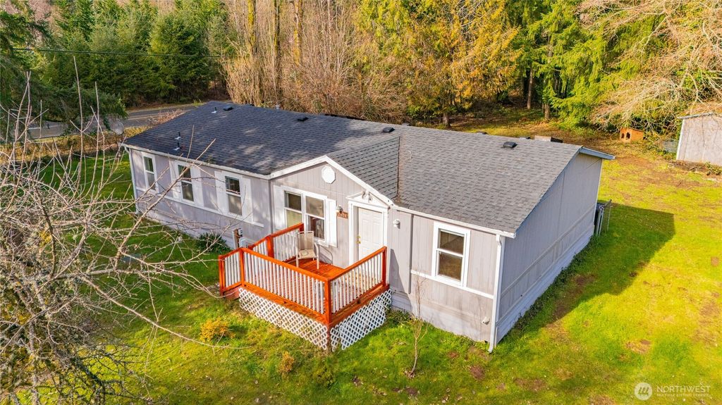 Photo of 2604 33rd Trail NE, Olympia, WA 98506 (MLS # 2482926)