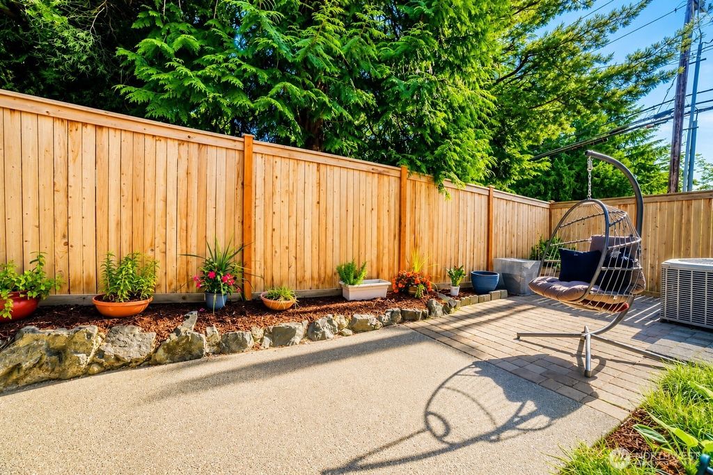 Photo of 15633 44th Avenue W #B-1, Lynnwood, WA 98087 (MLS # 2551661)
