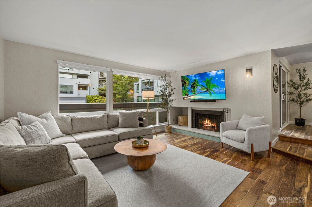 Photo of 2500 W Manor Place #215, Seattle, WA 98199 (MLS # 2391453)