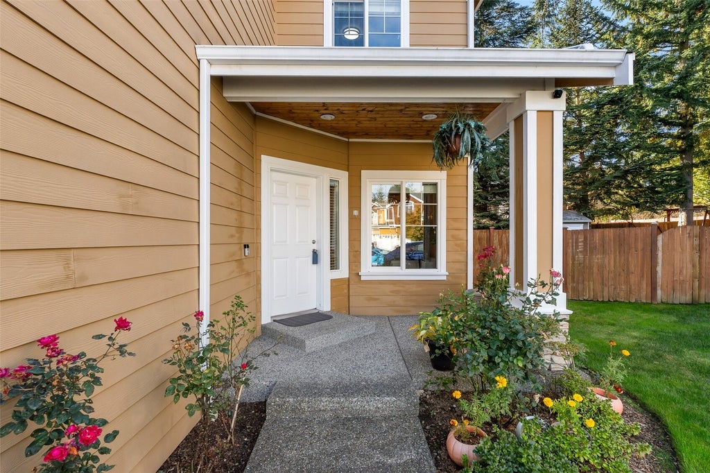 Photo of 714 142nd Street SW, Lynnwood, WA 98087 (MLS # 2597625)