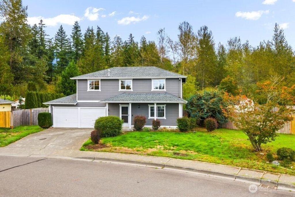 Photo of 228 Amanda Avenue, Gold Bar, WA 98251 (MLS # 2410994)
