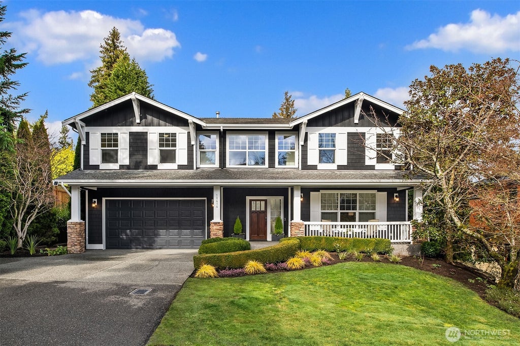 Photo of 10414 SE 13th Street, Bellevue, WA 98004 (MLS # 2581662)