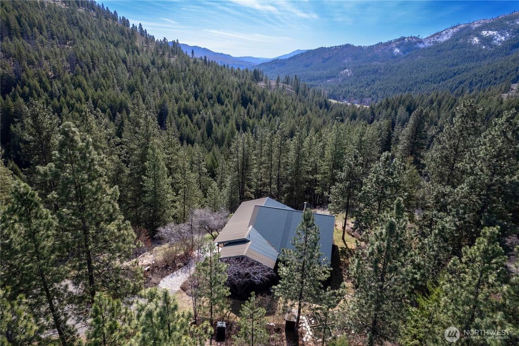 Photo of 26 Smith Canyon Road, Carlton, WA 98814 (MLS # 2500468)