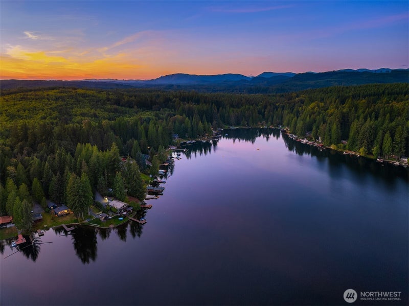 3 SW LAKE ROESIGER ROAD
