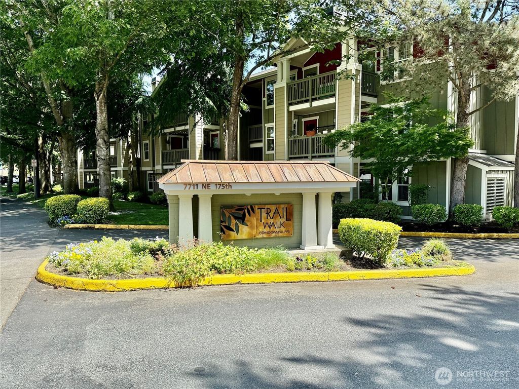 Photo of 7711 NE 175th Street #C106, Kenmore, WA 98028 (MLS # 2389349)