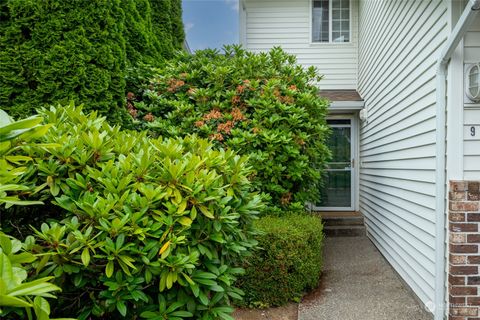 A home in Everett