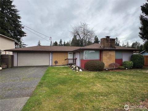 Photo of 8930 7th Avenue SE, Everett, WA 98208 (MLS # 2556914)