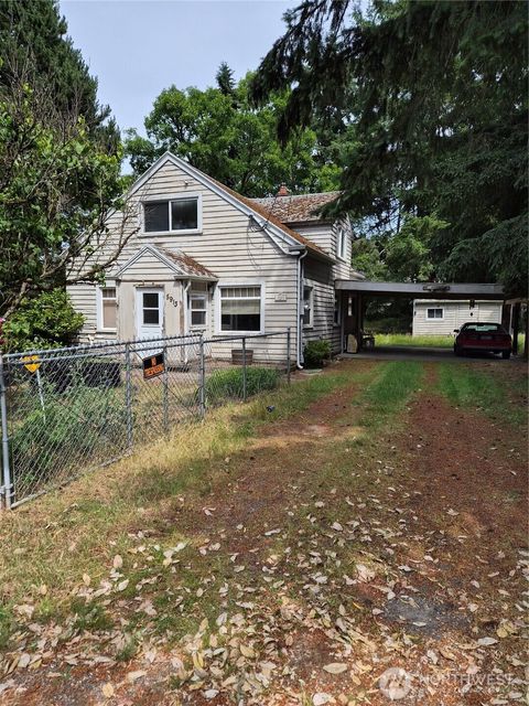 Photo of 5913 57th Avenue W, University Place, WA 98408 (MLS # 2544753)