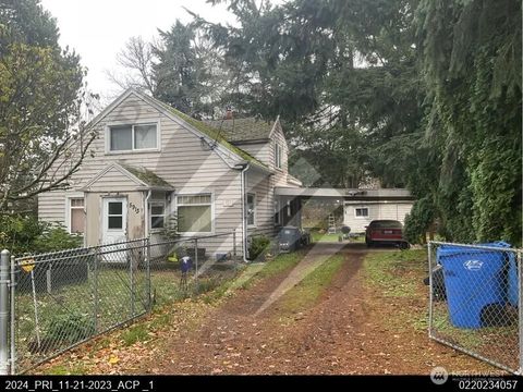 Photo of 5913 57th Avenue W, University Place, WA 98408 (MLS # 2544753)