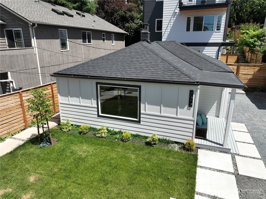 Photo of 8512 1st Avenue NE, Seattle, WA 98115 (MLS # 2164882)